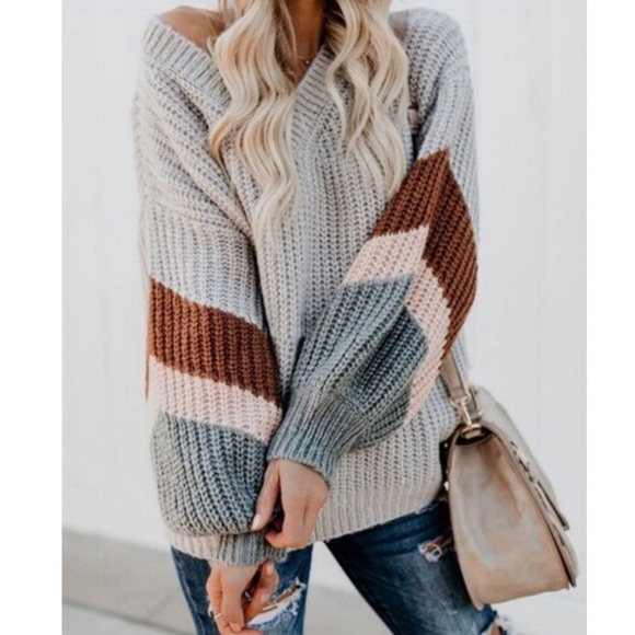 Sweaters - ‼️JUST IN‼️Light green/gray oversized sweater